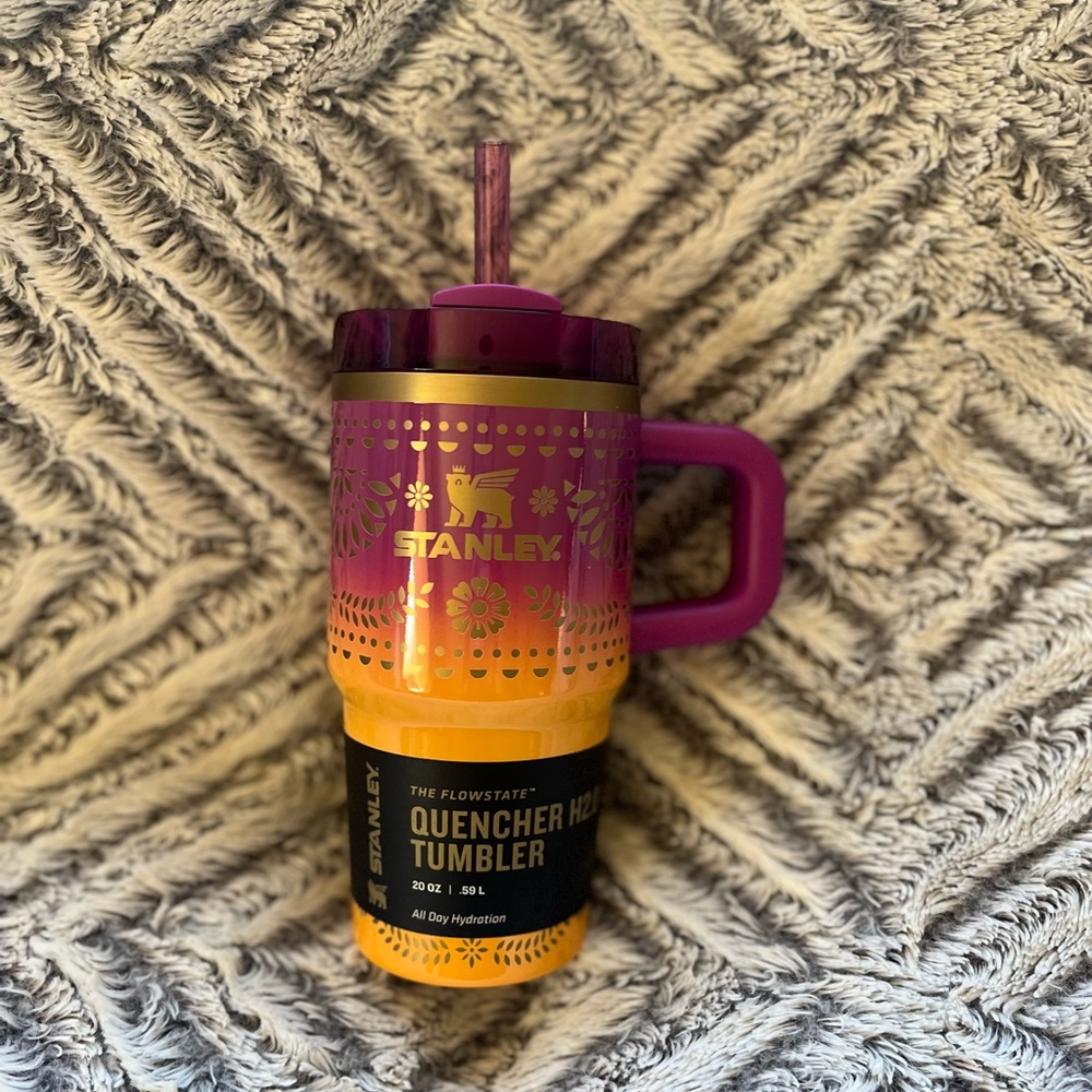 Stanley 20oz Sunrise Catrina Dia de los Muertos